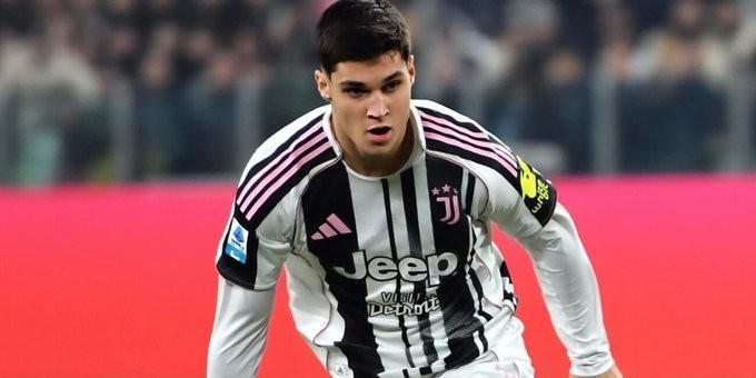 pp电子官网-斯基拉：帕尔马有意租借尤文中场阿季奇，但被球员拒绝